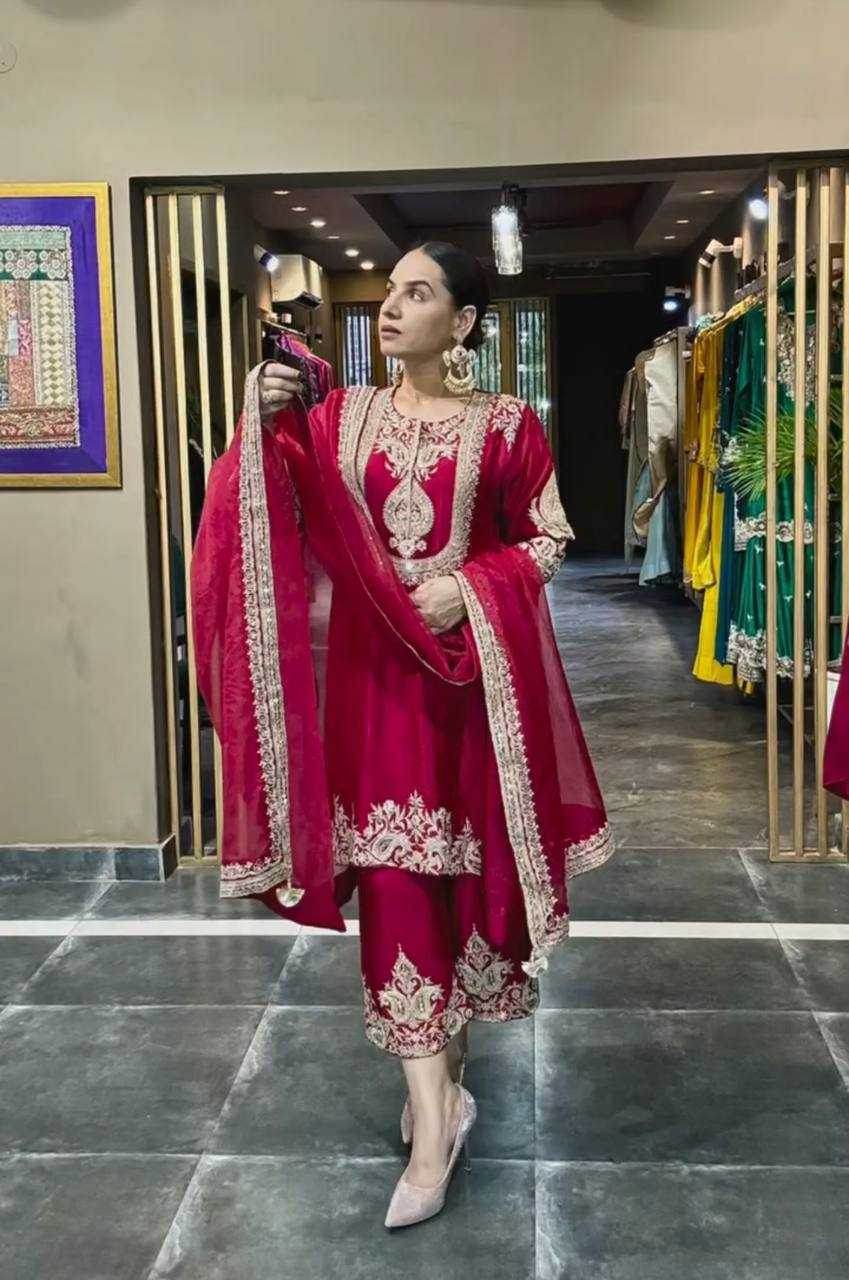 Chinon Silk Ladies Embroidery Designer Suit - MYLUXURY LANE ENTERPRISE